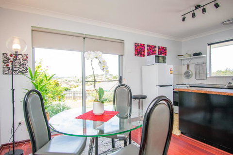 Gairdner Cottage - Something A Bit Different! - Accommodation Sydney 3