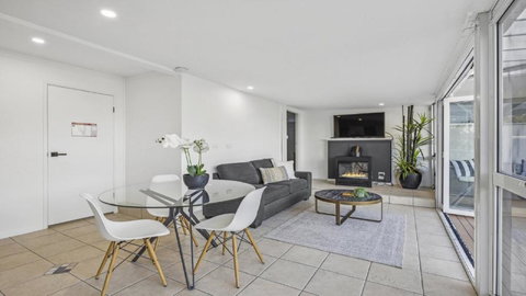 Garden Spa Villa - Accommodation Sydney 0