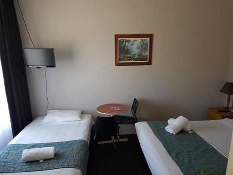 Gateshead Tavern & Motel - Sydney 4u 4