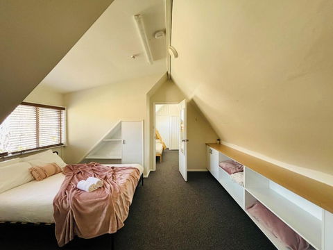 George IV Inn - Sydney 4u 3