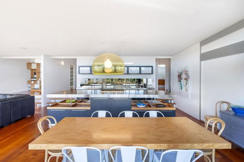 Getaway Hideaway-close To Beach Sleeps-8 - Accommodation Sydney 1