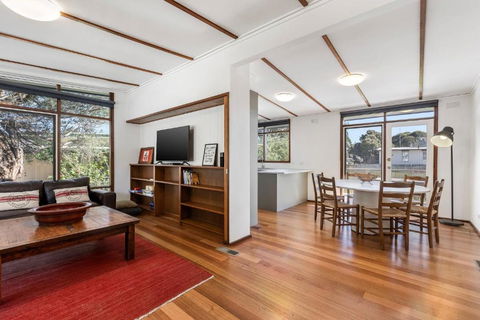 Girvan Getaway - Accommodation Sydney 3