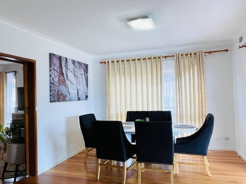 Glengala D134 Glengala Best West - Sydney 4u 3
