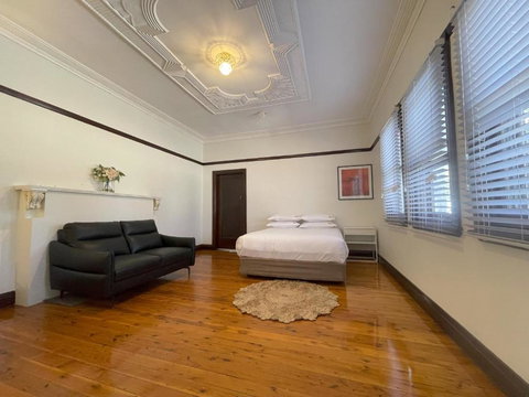 Globe Apartments - Accommodation Sydney 2
