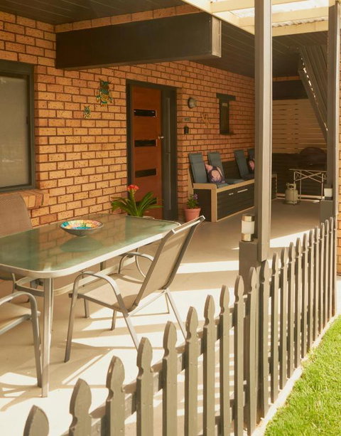 GOLDFIELDS STUDIO APARTMENT, Beaconsfield - Fully Self-contained, Air-conditioning - Accommodation Sydney 1