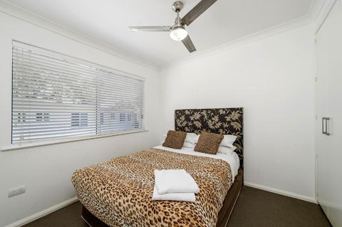 H2O Holiday Apartments Unit 5 - Accommodation Sydney 4