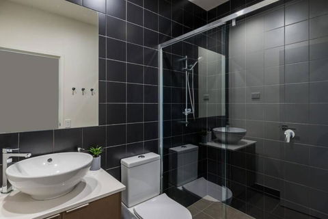 H6B - Round About Bulimba - Sydney 4u 4