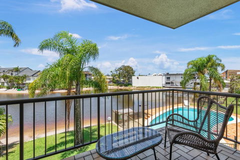 HACIENDA- CANAL VIEWS AND COMFORT - Sydney 4u 3