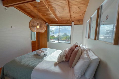 HEXAGON BEACH HOUSE Binalong Bay Of Fires Views - Accommodation Sydney 2