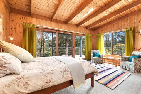 HILLSIDE HOUSE - Accommodation Sydney 1