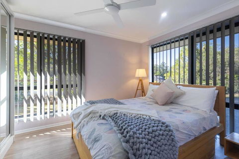 Hinterland Breakfast Deal - First Night! - Sydney 4u 2