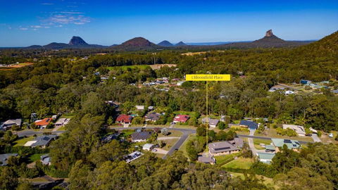 Hinterland Breakfast Deal - First Night! - Sydney 4u 3