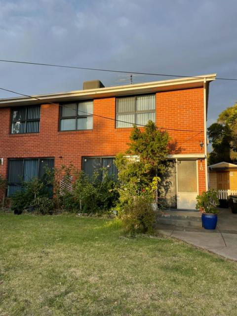 Home In Laverton 19 Minutes To Melbourne CBD - Sydney 4u 1