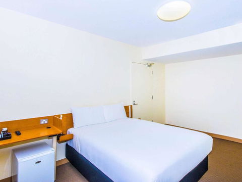 Ibis Budget Sydney Olympic Park - Sydney 4u 3