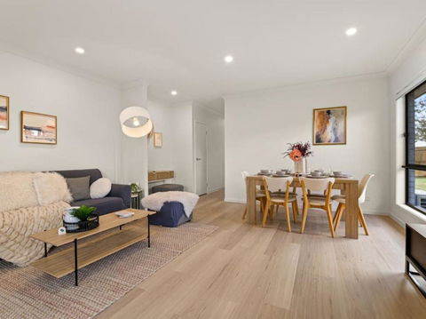 Ideal For Getaway - 3BR Home - Sydney 4u 0