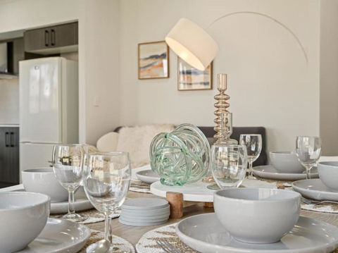 Ideal For Getaway - 3BR Home - Sydney 4u 3