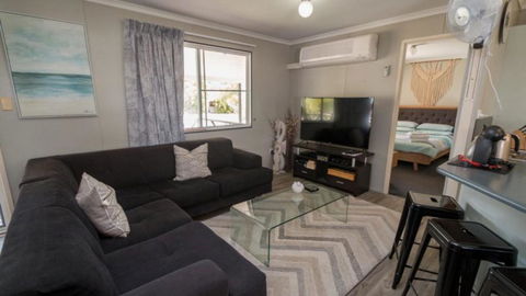 Idle Days Beach House - Sydney 4u 3