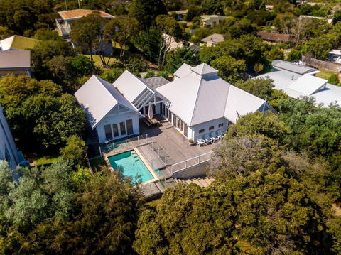 Idyllic Beach House Blairgowrie - 100m To Foreshore, 700m Walk To Village - Sydney 4u 0