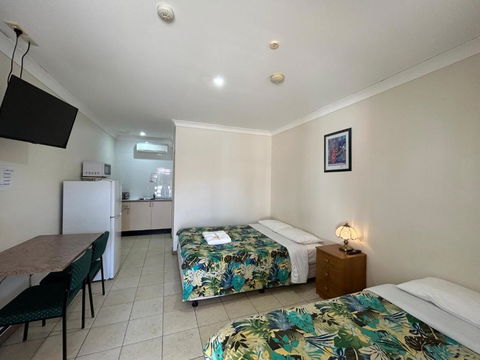 IGrand Motel - Accommodation Sydney 0