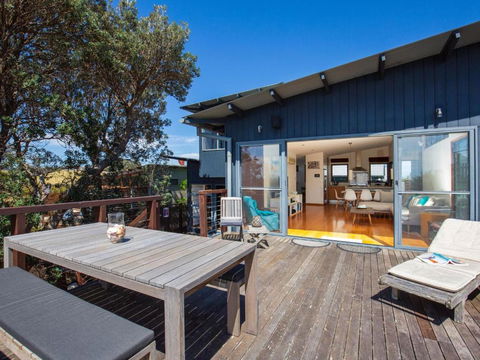 Illaroo Absolute Beachfront With Spa - Sydney 4u 3