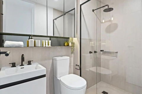 Industrial-Style Retreat In Trendy Cremorne - Sydney 4u 3