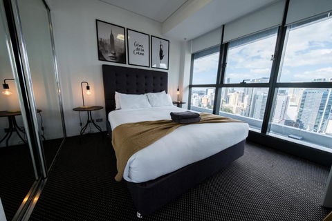 Infinity Tower Brisbane City - Sydney 4u 3