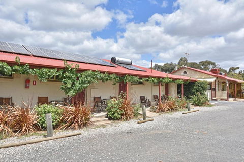 Inglewood Motel And Caravan Park Victoria - Sydney 4u 2