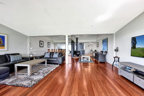Ironbark Hill Retreat - Sydney 4u 1