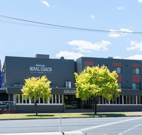 Adelaide Royal Coach - Sydney 4u