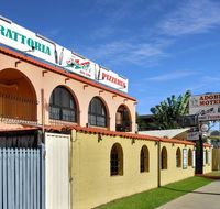 Adobe Motel - Sydney 4u