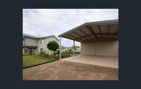 Agape Holiday Home - Sydney 4u 2