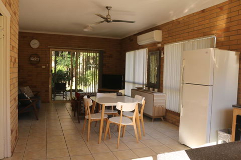 Agnes Palms Accommodation - Sydney 4u 2