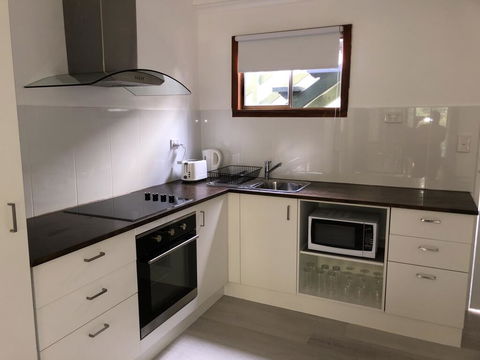 Airlie Getaway Unit 3 - Sydney 4u 0