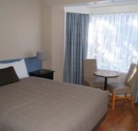 Airlie House Motor Inn - Sydney 4u