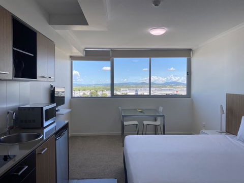Airtrip Apartments On River Street, Mackay - Sydney 4u 3