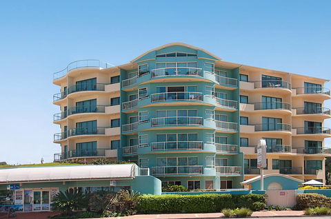 Alex Seaside Resort - Sydney 4u 0