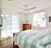 Aloha Alex Beach House Pet-friendly- 450m to the beach - Accommodation Sydney