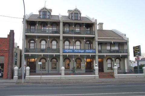 Alpine Heritage Motel - Sydney 4u 0