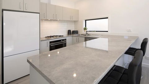 Alpine Lake Retreat - Accommodation Sydney 2