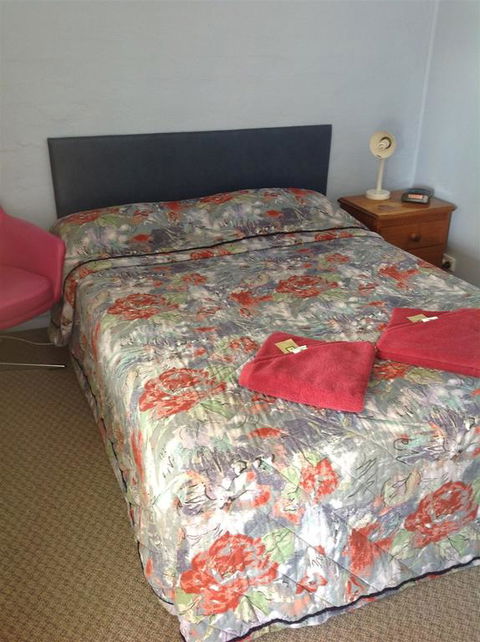 Altona Motel - Sydney 4u 3