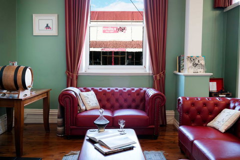 Amberesque B&B - Sydney Resort 2