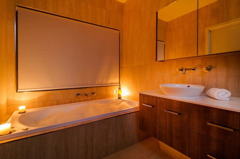 Ana Mandara Luxury Bed & Breakfast - Accommodation Sydney 3