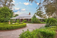 Book Crows Nest Accommodation Vacations Sydney 4u Sydney 4u