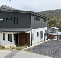 Aniyah Chalet - Sydney 4u