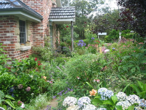 Annie's Cottage - Sydney 4u 2