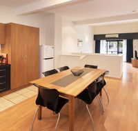 Apartment 115 - Located on the main street - Sydney 4u