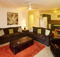 Apartment with Inground Pool - Accommodation Sydney