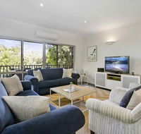 APOLLO BAY HOLIDAY HOUSE - walk to beach  wifi - Sydney 4u