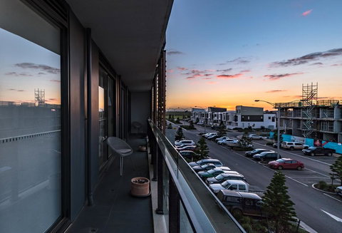 Apt 221 Marinaquays - Sydney Resort 1