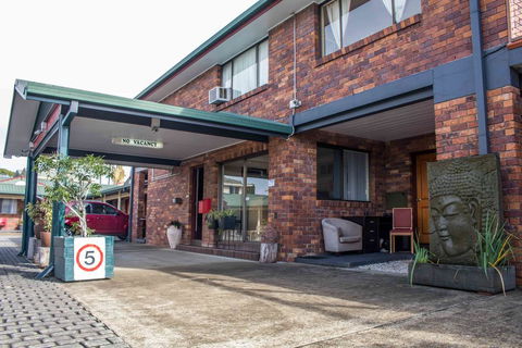 Arabella Motor Inn (formerly South Tweed Motor Inn) - Sydney 4u 2
